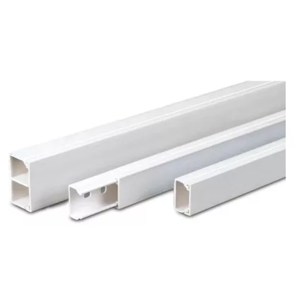   UNIVOLT 004865 kábelcsatorna, fedéllel, fehér, UV-álló, >1250N