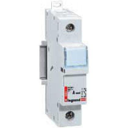 LEGRAND 005808 Lexic biztosítóaljzat 1P 10 x38