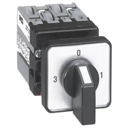   LEGRAND 023523 Mini irányváltó átkapcsoló3P 0-1-2-3 állású