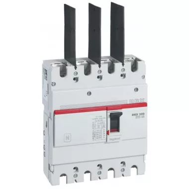 LEGRAND 027233 DRX250 4P 36 kA 160A t.m. kompakt megszakító