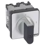 LEGRAND 027418 Görgős kapcsoló 4P 32A PR26 0-1