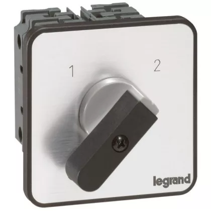 LEGRAND 027476 Görgős kapcsoló 2P 32A PR26 1-2
