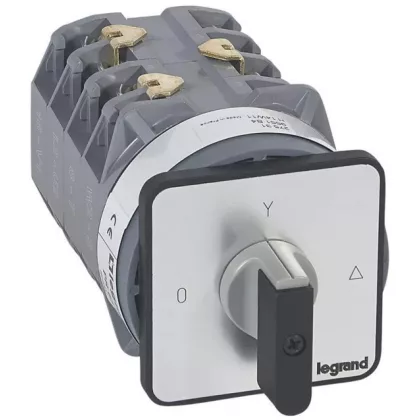 LEGRAND 027531 Görgős kapcsoló 3P 22kW PR63 0-Y-DELTA