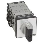 LEGRAND 027534 Görgős mérőátkapcsoló 16A ÁV nélküli