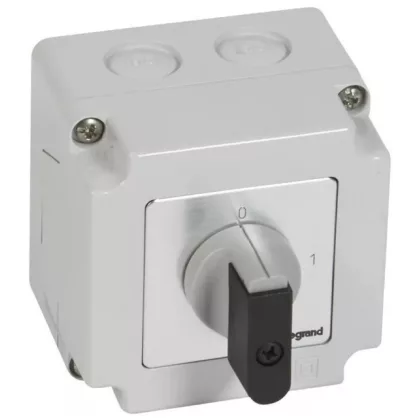 LEGRAND 027713 Tokozott görgős kapcsoló 4P 16A PR12 0-1