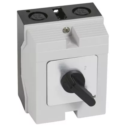 LEGRAND 027755 Enclosed roller switch 3P 16A PR12 1-2