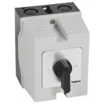   LEGRAND 027783 Tokozott görgős kapcsoló 3P 11kW PR26 0-PV-GV