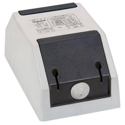 LEGRAND 042761 biztonsági transzformátor 1F 230/12V 100VA