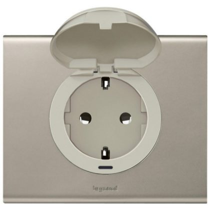   LEGRAND 067161 Céliane 2P + F earthed socket with child protection, screw