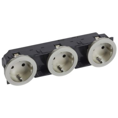 LEGRAND 067163 Céliane 3x2P+F dugalj csatlakozóaljzat gyermekvédelemmel, sínezett, titán LEGRAND 067163 Céliane 3x2P+F dugalj csatlakozóaljzat gyermekvédelemmel, sínezett, titán