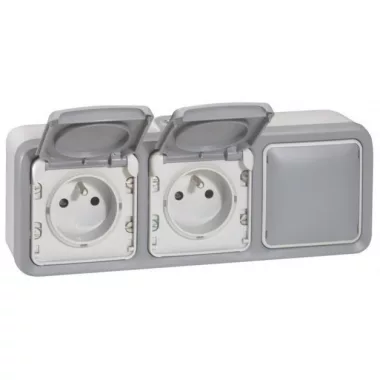 LEGRAND 069680 Plexo 55 falonkívüli doboz 3-as vízszintes, membrános, szürke