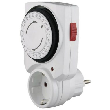GAO 0744H Mechanical daily timer, minimum switching time 15 minutes, max .: 96pcs / day, 3680W, white, 230V