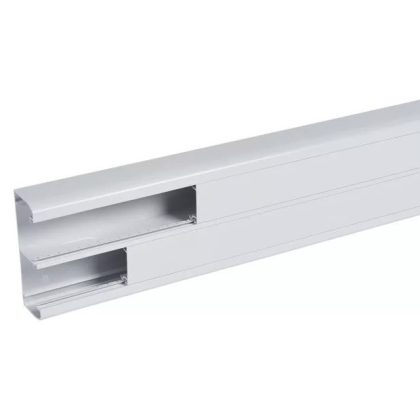 LEGRAND 075802 DLP-S kábelcsatorna 130×50 mm, hajlékony fedéllel, bepattintható 45-ös szerelvényhez, szürke