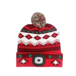   SG PRO X-mas piros-barna Led-es bojtos sapka L, 4 x SMD Led, USB töltés