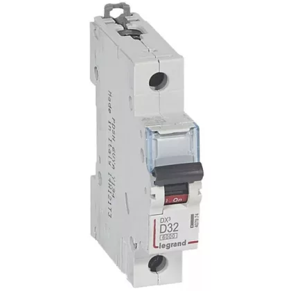 LEGRAND 407974 DX3 kismegszakító 1P D32 6000A/10kA