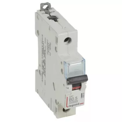 LEGRAND 408864 DX3 kismegszakító 1P B0,5 10000A / 16 kA