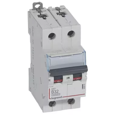 LEGRAND 408945 DX3 kismegszakító 2P B32 10000A / 16 kA