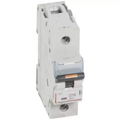 LEGRAND 409807 DX3 kismegszakító 25kA 1P 230/400V~ D16