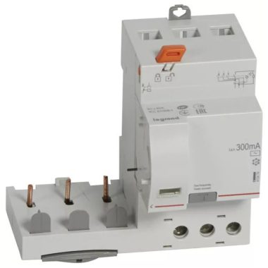 LEGRAND 410474 DX3 protective relay 3P 400V~ AC 40A 300mA