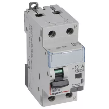 LEGRAND 411104 DX3 1P + N combined circuit breaker C13 6000A / 10kA 30mA A-Hpi + LEGRAND 411104 DX3 1P + N combined circuit breaker C13 6000A / 10kA 30mA A-Hpi +