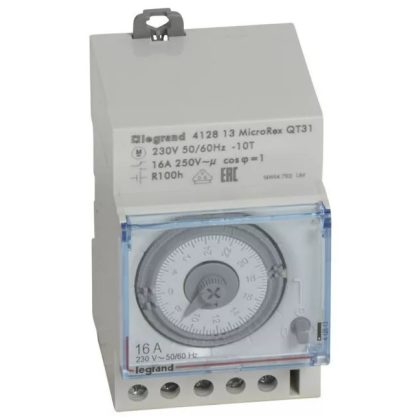   LEGRAND 412813 MicroRex QT31 napi programkapcsoló működési tartalékkal, vízszintes előlappal