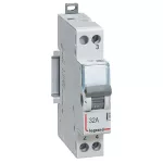 LEGRAND 412900 CX3 moduláris váltókapcsoló 1P 32A