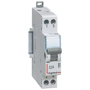 LEGRAND 412904 CX3 modular changeover switch 2P 32A W + Z