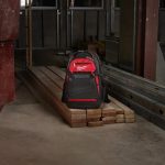 MILWAUKEE 48228200 Hátizsák