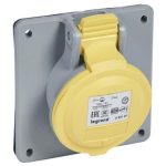 LEGRAND 555181 P17 Tempra Pro Dafbe162k04130V IP44 döntött aljzat