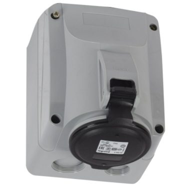 LEGRAND 555262 P17 Tempra Pro Dafr323k07500V IP44 rögzíthető aljzat