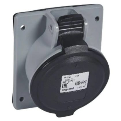 LEGRAND 555292 P17 Tempra Pro Dafbe323k07500V IP44 döntött aljzat