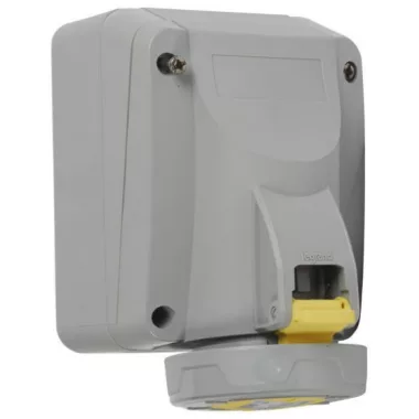 LEGRAND 555451 P17 Tempra Pro Dafr322k04T130V IP67 rögzíthető aljzat