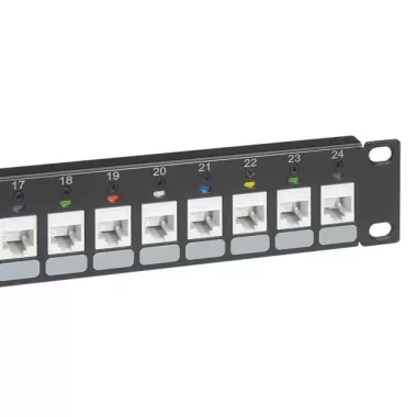 LEGRAND 632792 üres keystone patch panel 1U-19" árnyékolt (STP) 24xRJ45 port fogadására fém kábeltartóval 6 színű forgatható jelölőtárcsával Linkeo