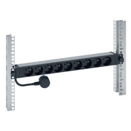 LEGRAND 646820 elosztósor 19"/1U jelzőlámpás KIM:9xFR-francia szabvány TÁP: háztartási -2P+F 16A 3 méter