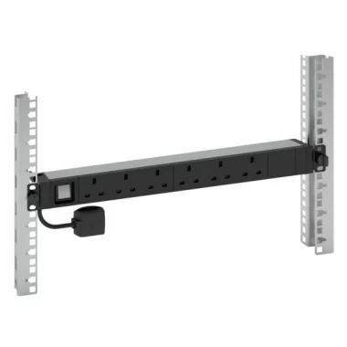 LEGRAND 646824 distribution line 19"/1U with status indicator switch OUTPUT: 6xBS-British standard POWER SUPPLY: British household -2P+F 13A 3 meters