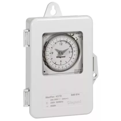   LEGRAND 649914 Falon kívüli analóg napi programkapcsoló 250V 20A