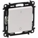   LEGRAND 664618 Niloé kétpólusú kapcsoló fényjelzős, körömmel, bézs