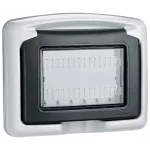   LEGRAND 680633 Plexo 55 keret membrános csapófedéllel, 3 modulos, Program Mosaichoz, szürke