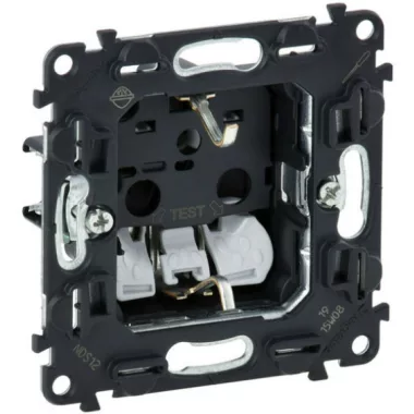 LEGRAND 753020 Valena InMatic 2P+F dugalj csatlakozóaljzat mechanizmus gyermekvédelemmel, rugós vezetékbekötéssel