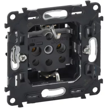 LEGRAND 753025 Valena InMatic 2P+F dugalj csatlakozóaljzat mechanizmus gyermekvédelem nélkül, csavaros vezetékbekötéssel LEGRAND 753025 Valena InMatic 2P+F dugalj csatlakozóaljzat mechanizmus gyermekvédelem nélkül, csavaros vezetékbekötéssel