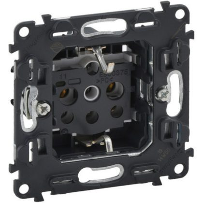   LEGRAND 753025 Valena InMatic 2P + F socket mechanism without child protection with screw connection