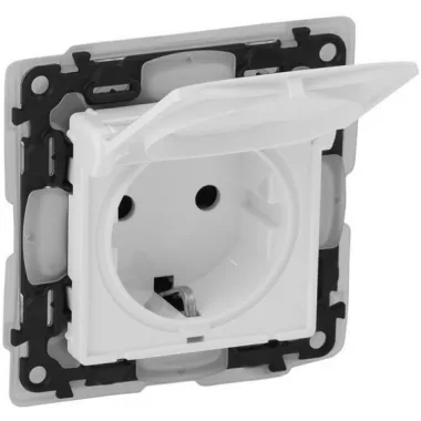 LEGRAND 753119 Valena Life 2P + F socket with child protection, flap cover, IP44 white LEGRAND 753119 Valena Life 2P + F socket with child protection, flap cover, IP44 white