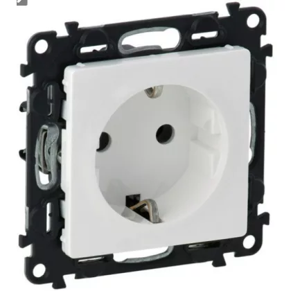   LEGRAND 753120 Valena Life 2P+F dugalj csatlakozóaljzat gyermekvédelemmel, rugós vezetékbekötéssel fehér