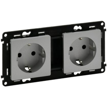   LEGRAND 753322 Valena Life 2x2P + F railed socket with child protection, spring-loaded aluminum