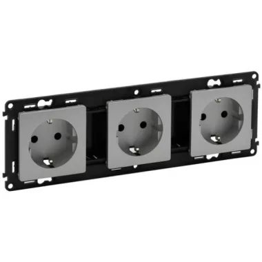 LEGRAND 753323 Valena Life 3x2P + F railed socket with child protection, spring-loaded aluminum LEGRAND 753323 Valena Life 3x2P + F railed socket with child protection, spring-loaded aluminum