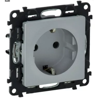 LEGRAND 753328 Valena Life 2P + F socket (with 6mm2 screw connection), child resistant aluminum LEGRAND 753328 Valena Life 2P + F socket (with 6mm2 screw connection), child resistant aluminum