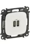 LEGRAND 754995 Valena Allure Kettős USB töltőaljzat, burkolattal, Fehér