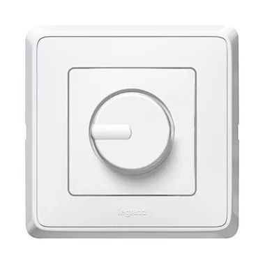 LEGRAND 773617 Cariva fényerőszabályzó 300W keret nélkül fehér