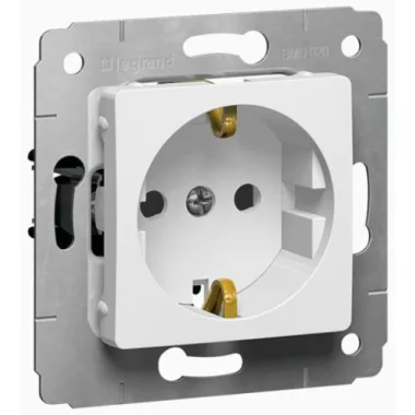 LEGRAND 773621 Cariva 2P + F socket with child protection white LEGRAND 773621 Cariva 2P + F socket with child protection white