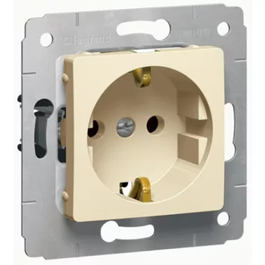 LEGRAND 773720 Cariva 2P + F socket beige LEGRAND 773720 Cariva 2P + F socket beige